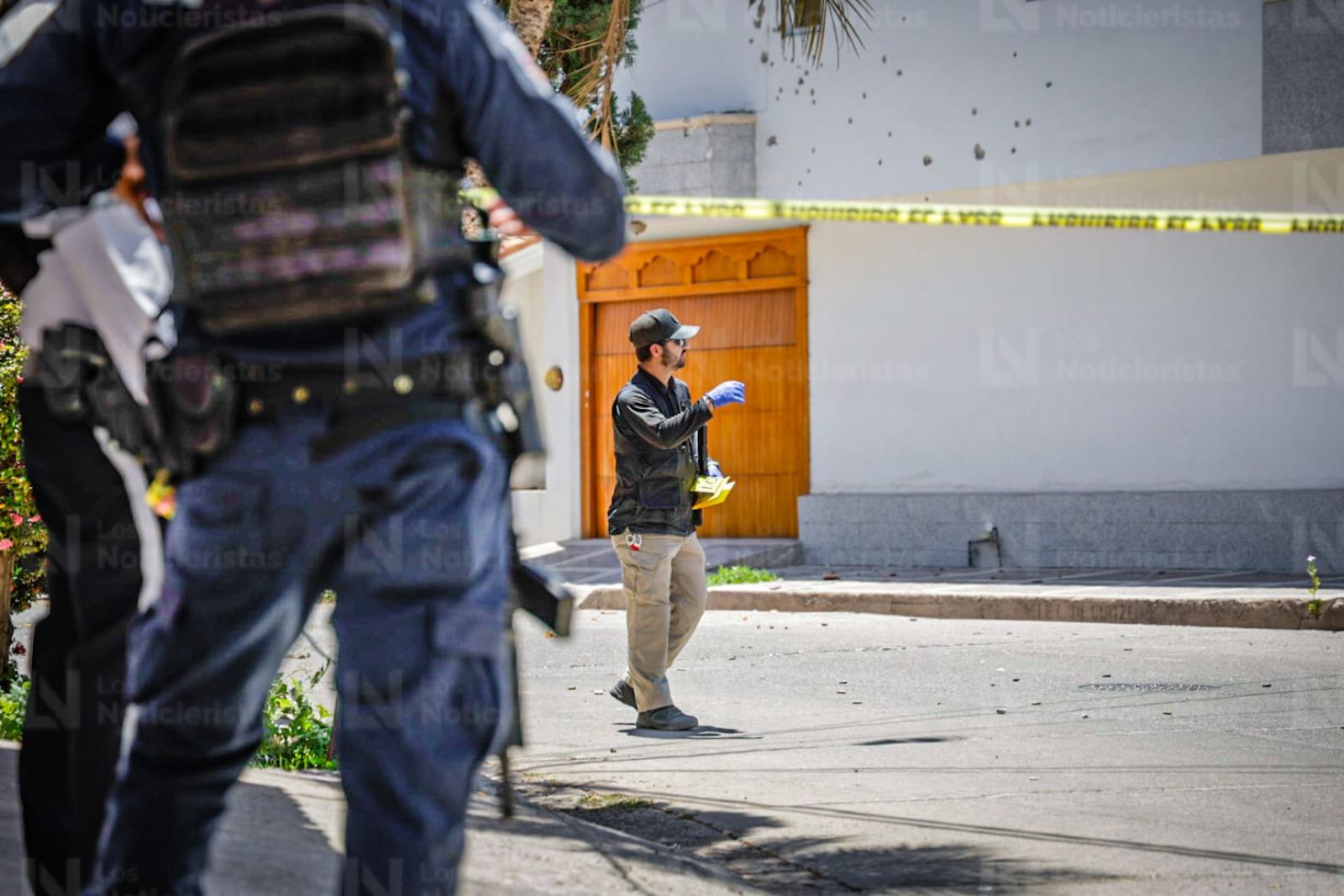 Balean residencia donde vivía el gobernador con licencia Rubén Rocha Moya en Las Quintas, Culiacán; la casa tiene años deshabitada
