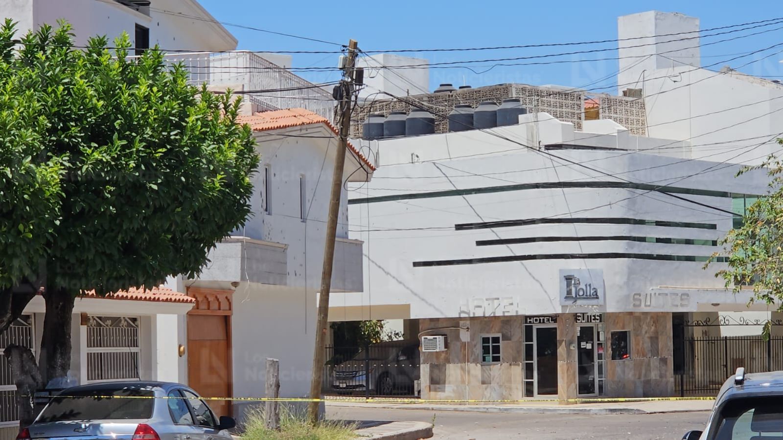 Balean residencia donde vivía el gobernador con licencia Rubén Rocha Moya en Las Quintas, Culiacán; la casa tiene años deshabitada