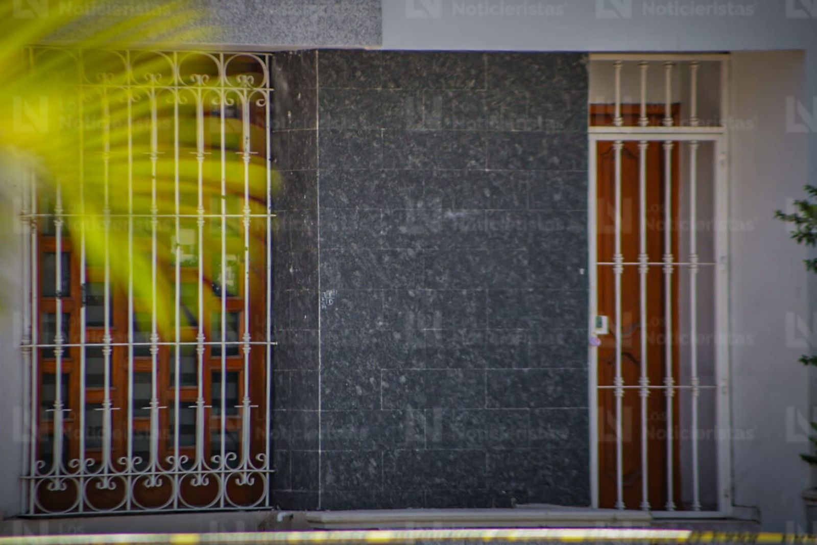 Balean residencia donde vivía el gobernador con licencia Rubén Rocha Moya en Las Quintas, Culiacán; la casa tiene años deshabitada