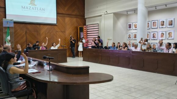 Cabildo de Mazatlán da luz verde a construcción de dos nuevos bachilleratos y un CECOBI
