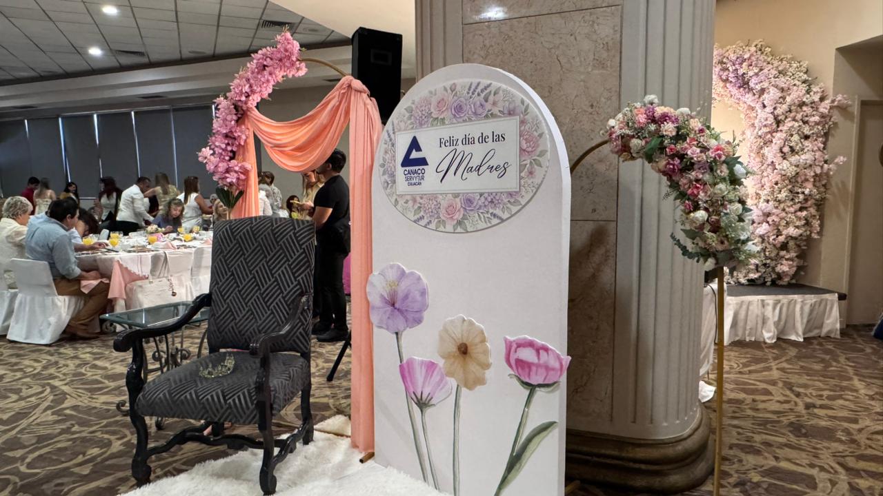 Celebración Día de las Madres de Canaco Culiacán