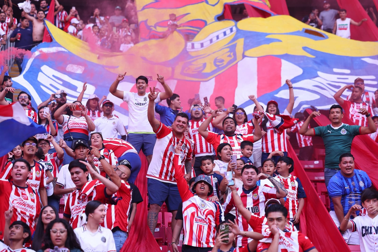 Chivas y Atlas, obligados a la remontada en una noche decisiva de Liguilla