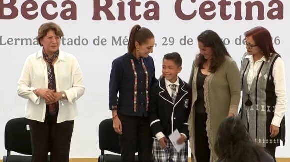 Claudia Sheinbaum inicia gira en el Estado de México y entrega becas Rita Cetina en Lerma