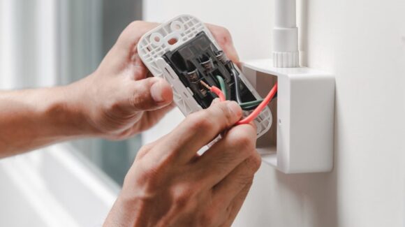 ¿Cómo detectar una fuga eléctrica? Fugas de luz en casa: el problema silencioso que puede disparar tu recibo de la CFE