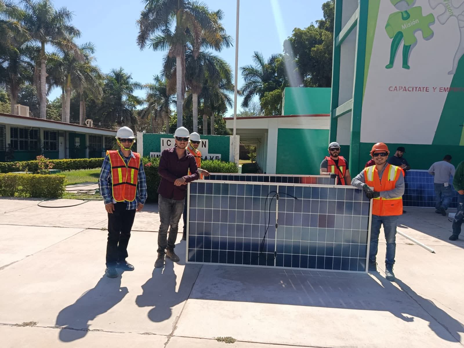 Cursos de paneles solares en ICATSIN