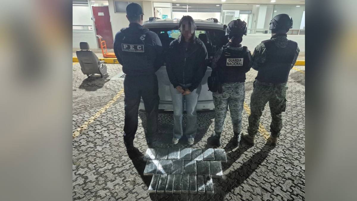 Detienen a mujer en Guanajuato con más de 59 mil dosis de cocaína