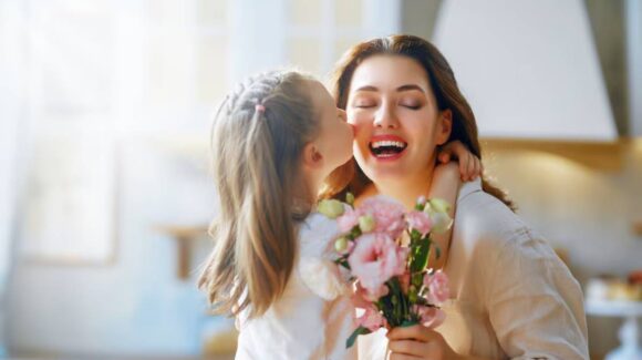70% de mexicanos considera muy importante celebrar el Día de las Madres