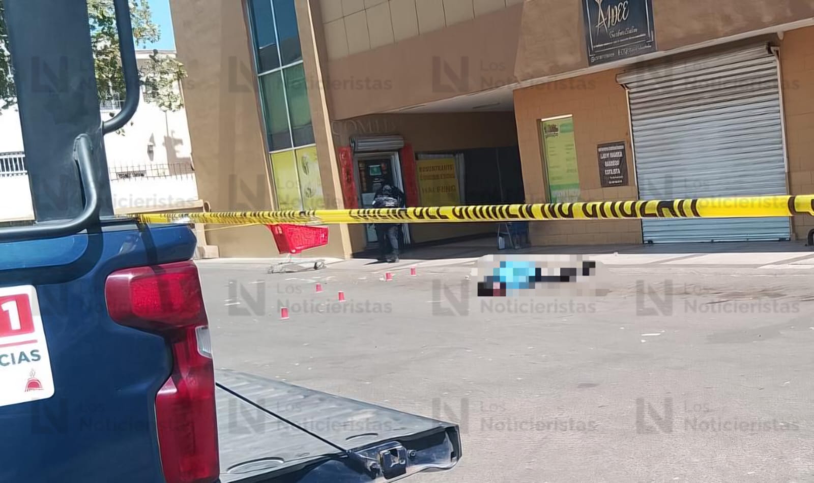 Ejecutan a un hombre afuera de tienda de autoservicio del sector 4 de Marzo de Culiacán
