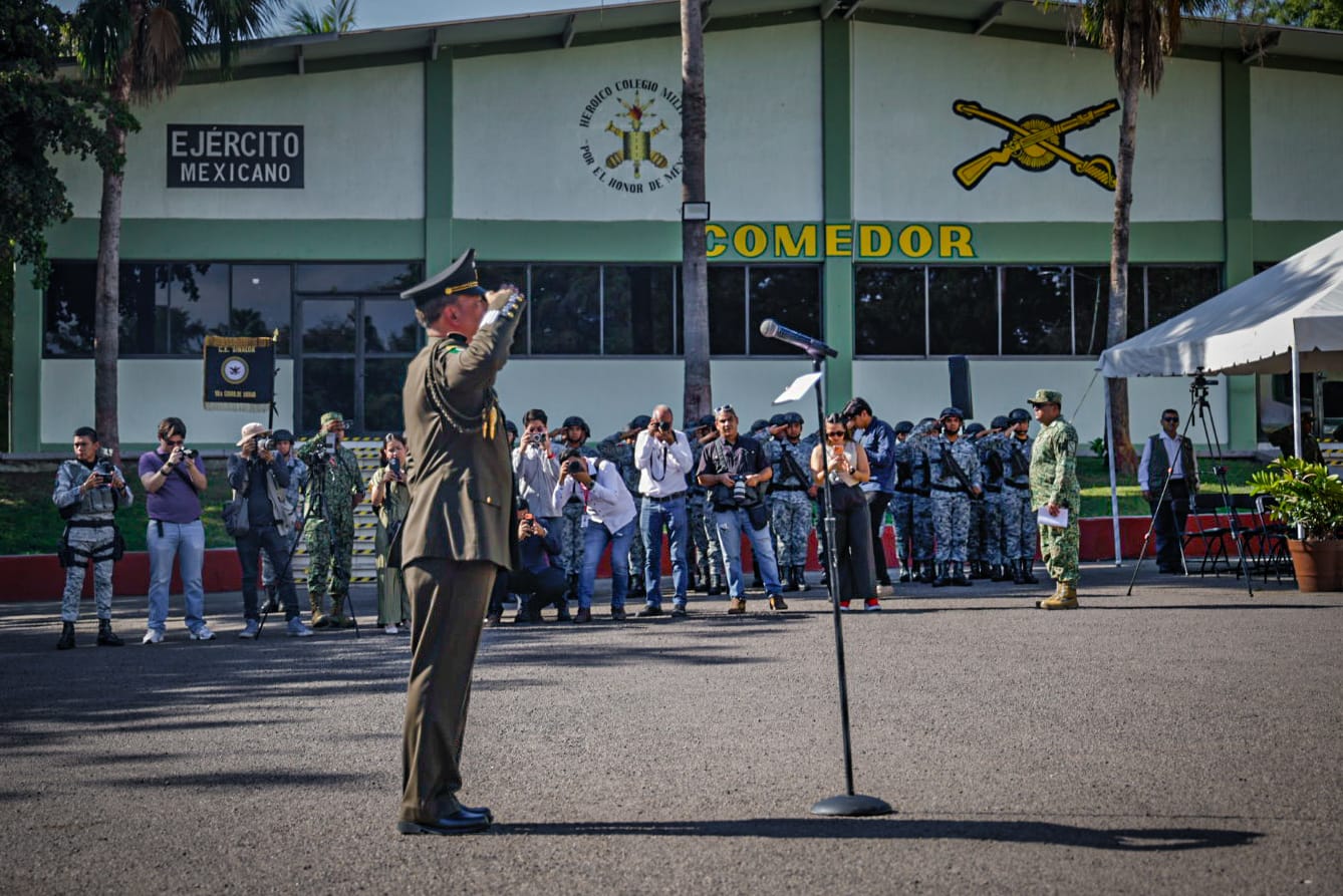 El General Julio César Islas Sánchez rinde protesta como Comandare de la Novena Zona Milltar, en Culiacán