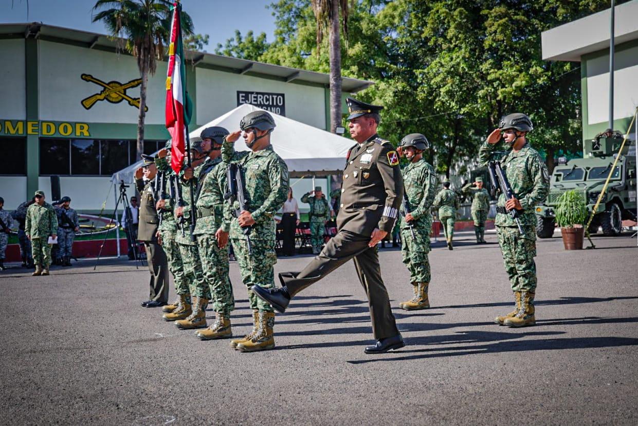 El General Julio César Islas Sánchez rinde protesta como Comandare de la Novena Zona Milltar, en Culiacán