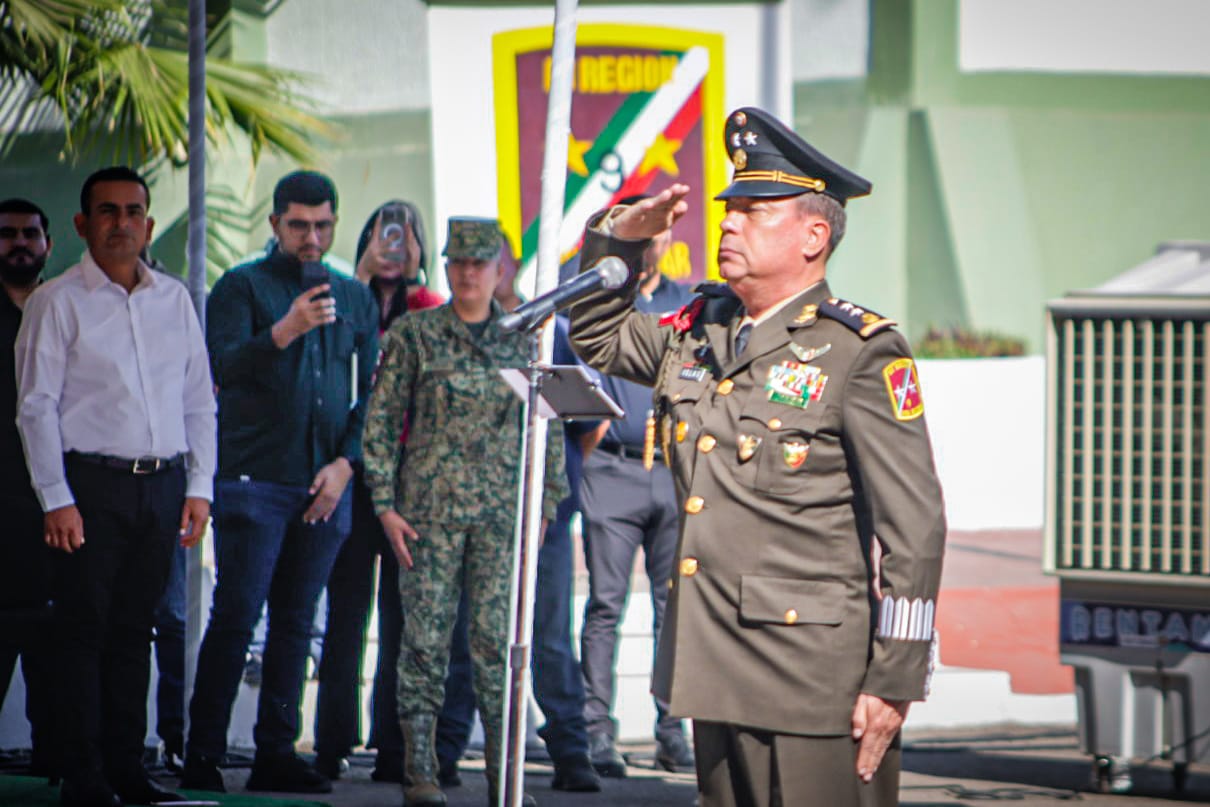 El General Julio César Islas Sánchez rinde protesta como Comandare de la Novena Zona Milltar, en Culiacán