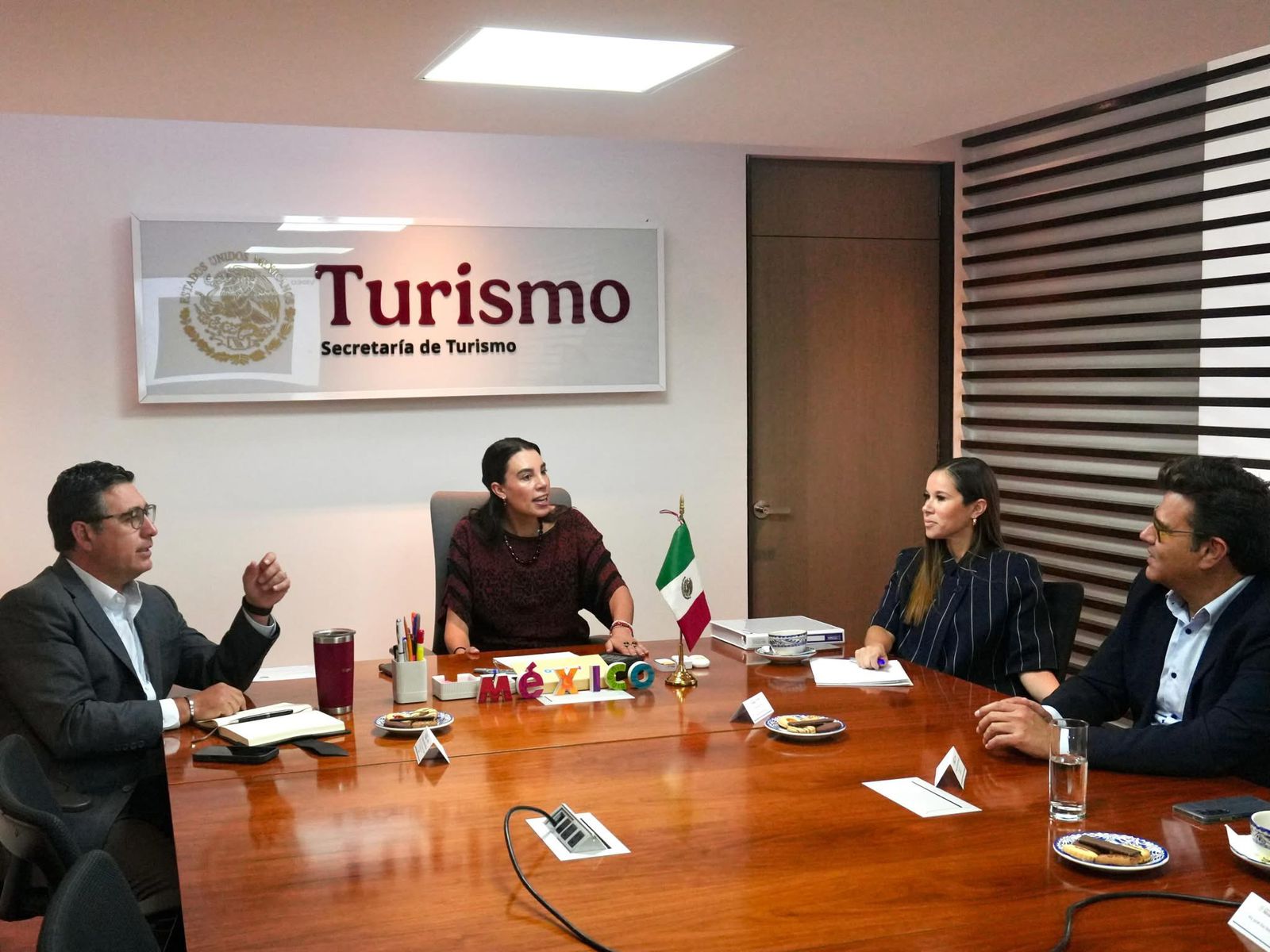 Empresario mazatleco Amado Guzmán impulsa con SECTUR estrategia para proyectar internacionalmente a Sinaloa
