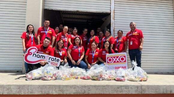 “Enamórate de Oxxo” lleva despensas al Banco de Alimentos de Guasave