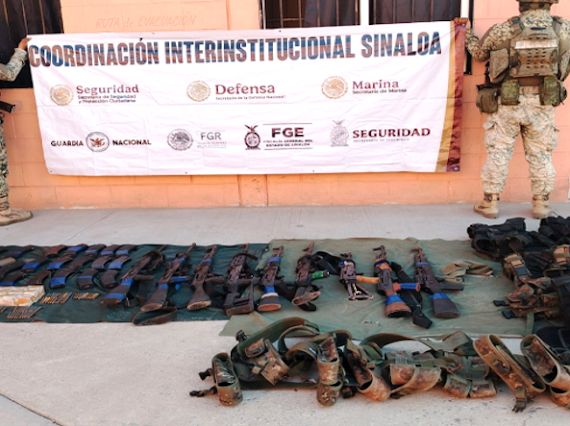 Encuentran arsenal en El Rosario, Sinaloa