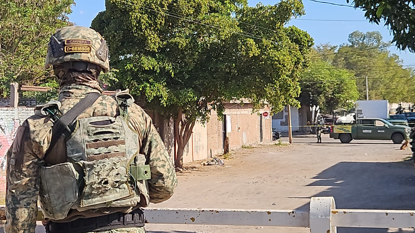 Encuentran un encobijado en la Emiiano Zapata