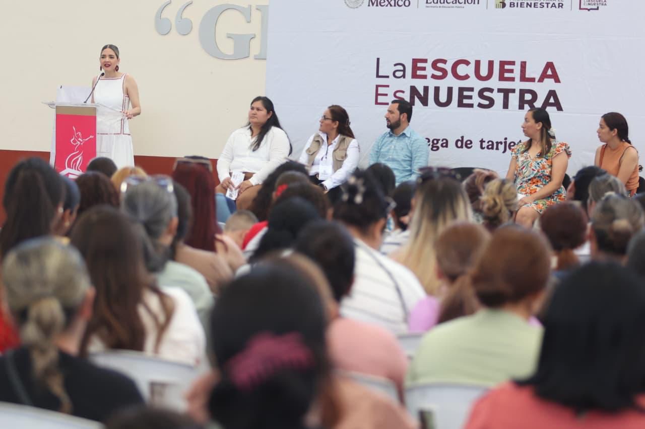 Entregan 115 apoyos del programa “La Escuela es Nuestra” en Mazatlán, Sinaloa