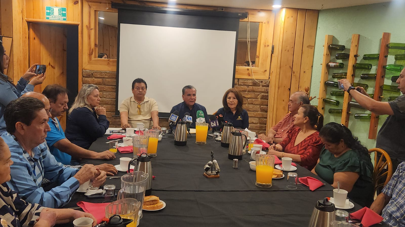 Exigen jubilados de la UAS que Federación reconozca a la universidad con mayor presupuesto