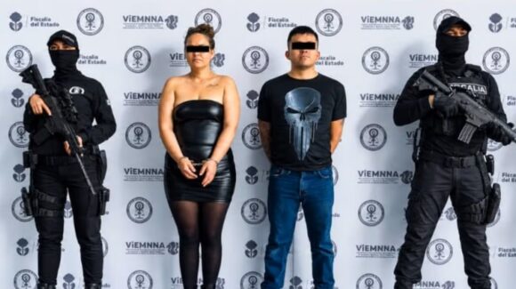 Vinculan a proceso a ex policía por feminicidio en Guadalajara; investigan a su esposo como cómplice