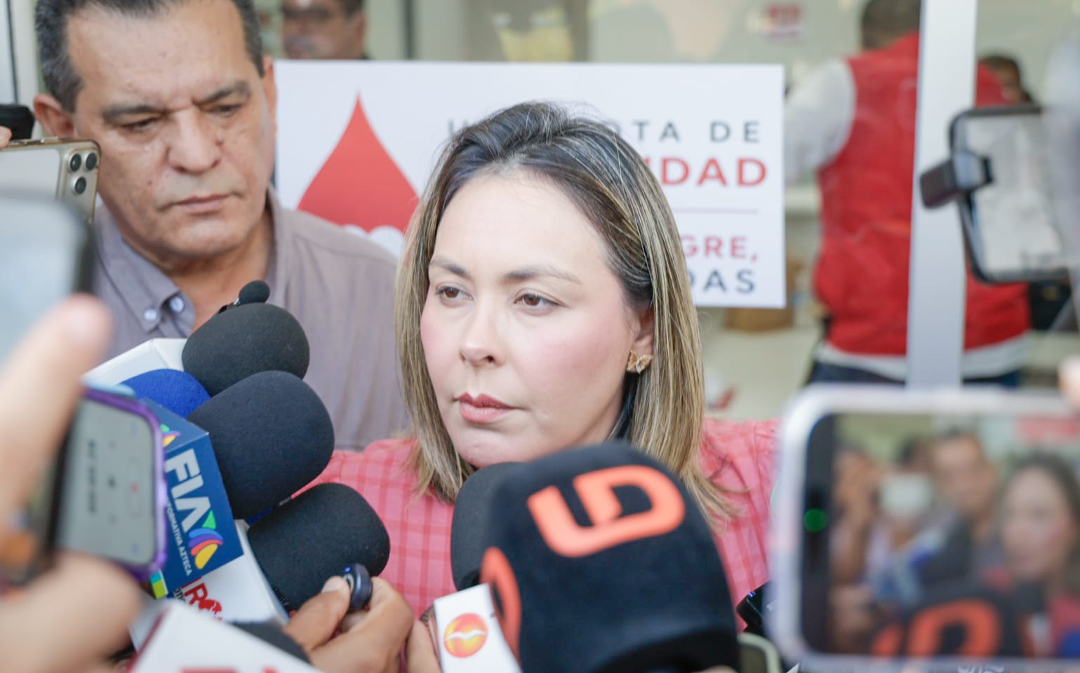 Gobernadora Yeraldine Bonilla en inauguración del CETS