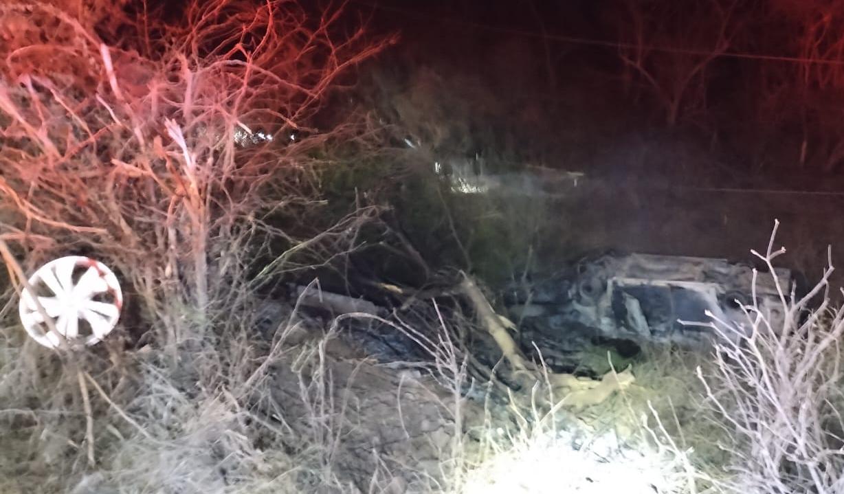 Hay dos civiles muertos y un herido tras persecución a balazos rumbo a Jesús María