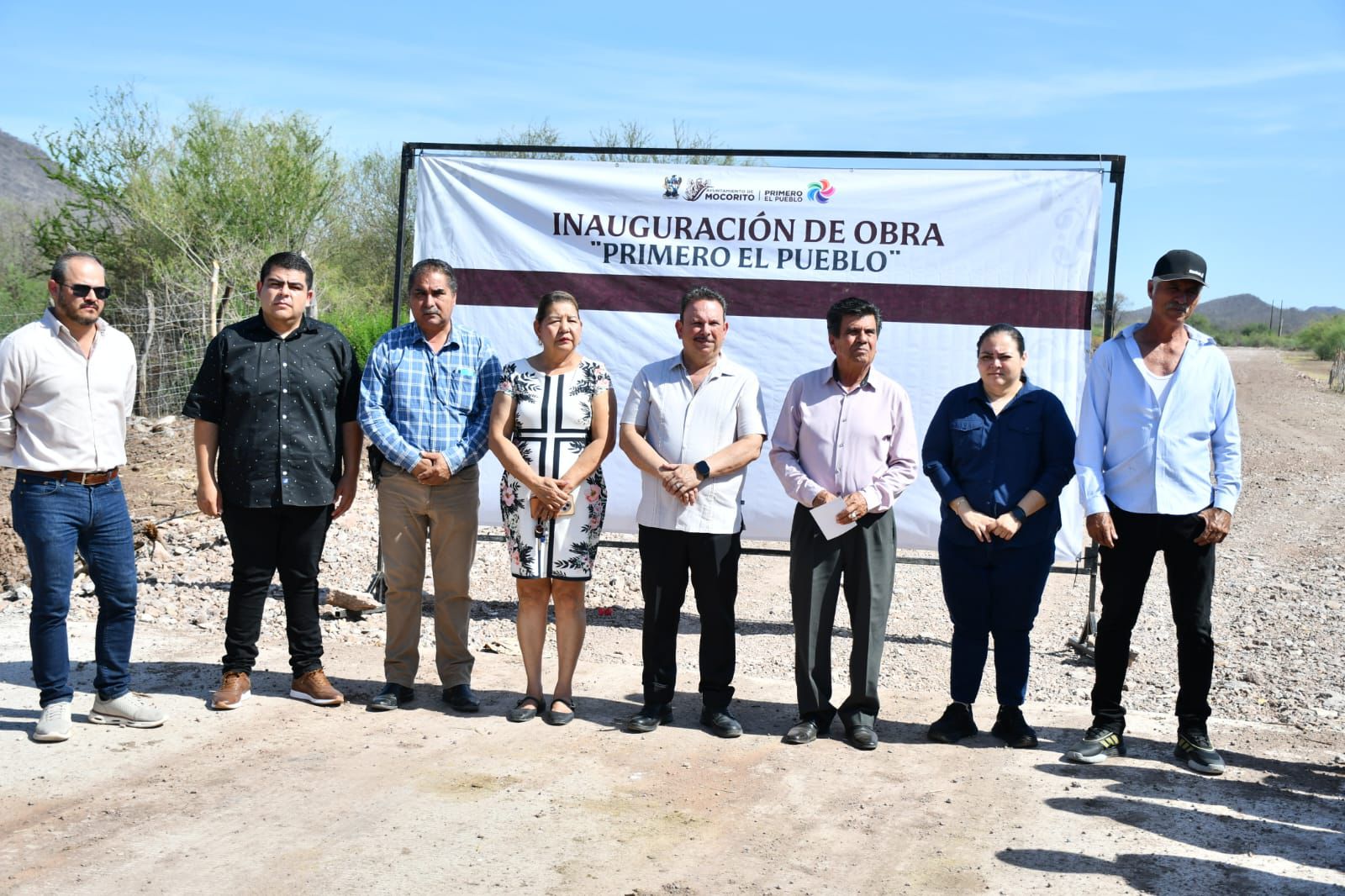 Invierten en revestimiento de caminos en Mocorito