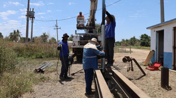 JAPAN rehabilita bomba de refuerzo en la comunidad de La Sinaloa, Navolato, para mejorar presión de agua de la zona