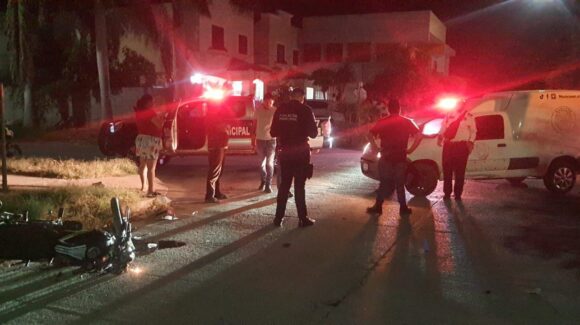 Joven motociclista resulta lesionado tras fuerte choque en el fraccionamiento Santa María de Guasave, Sinaloa