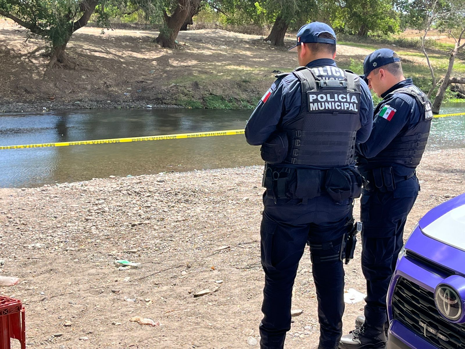 Joven muere ahogado mientras convivia con amigos en Caimanero, Guasave