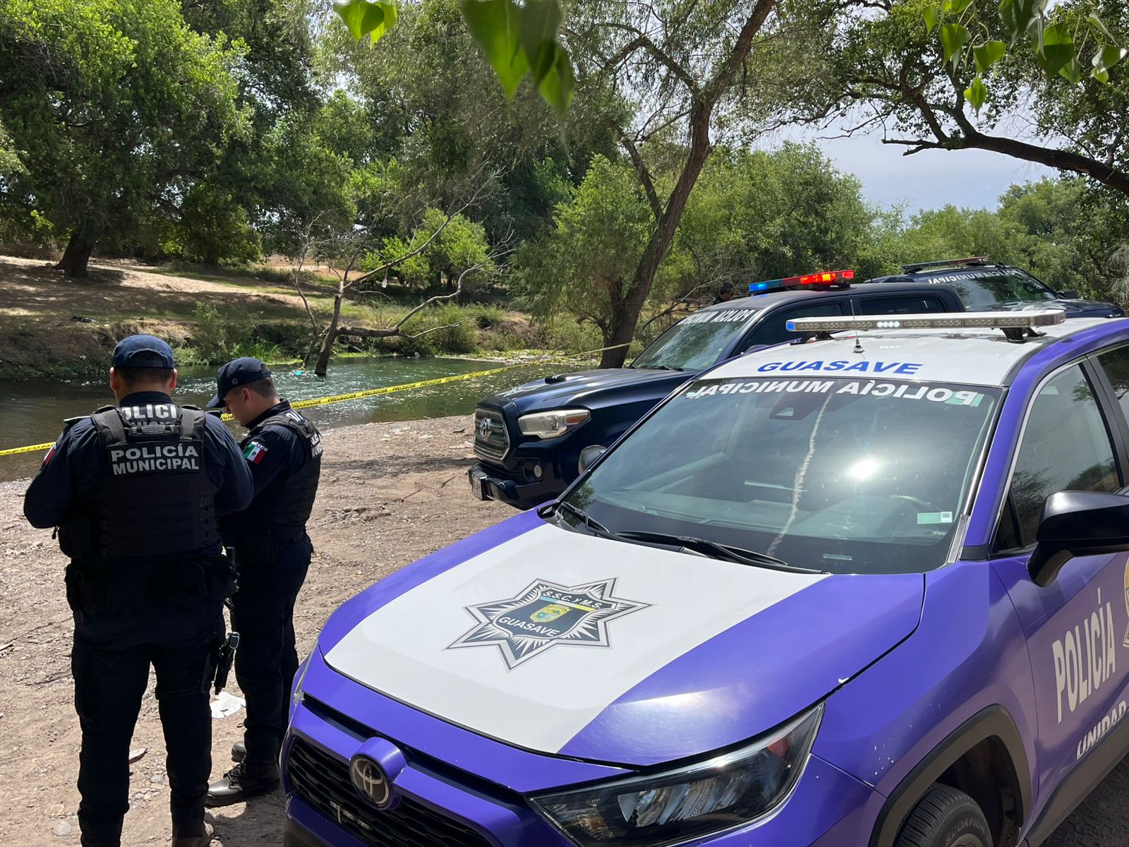 Joven muere ahogado mientras convivia con amigos en Caimanero, Guasave