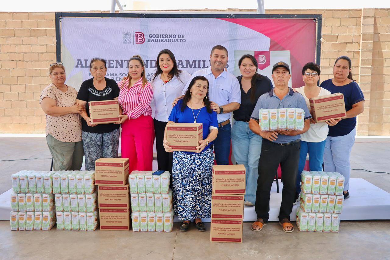 Más de mil 500 familias de Badiraguato son beneficiadas con el programa social municipal