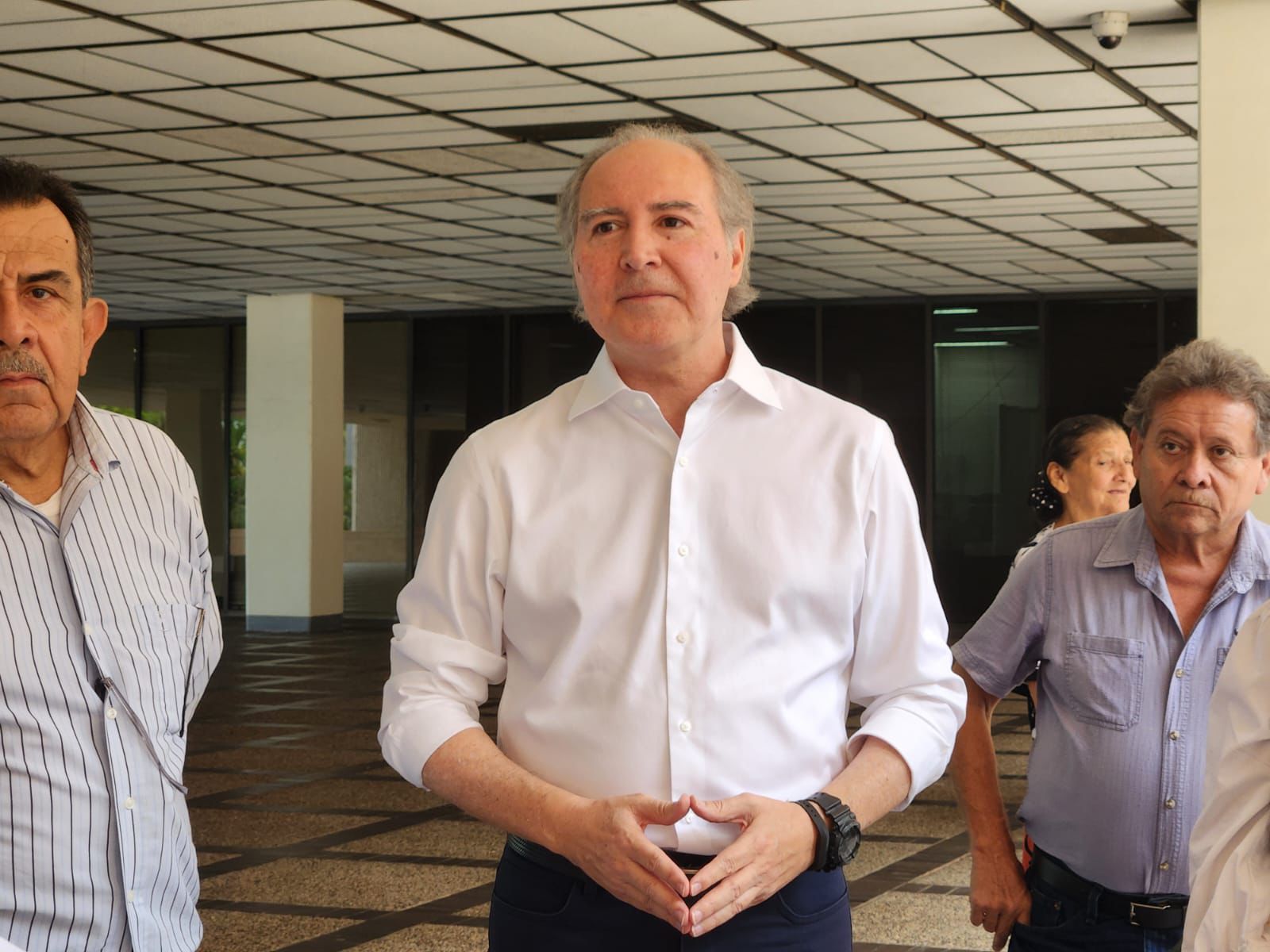 PAN exige a Gobierno respuesta por cortes y altos cobros