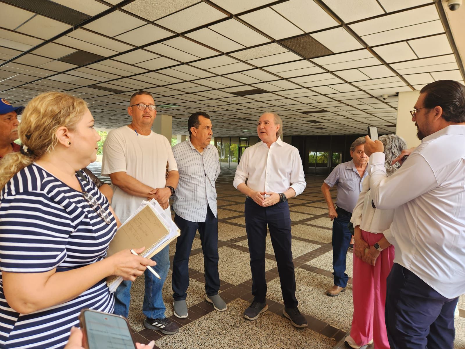 PAN exige a Gobierno respuesta por cortes y altos cobros