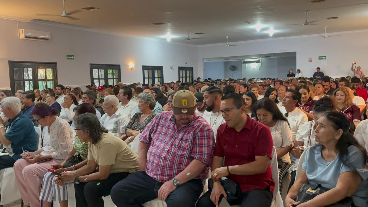 Ramírez Cuellar realiza foro en Mazatlán, Sinaloa