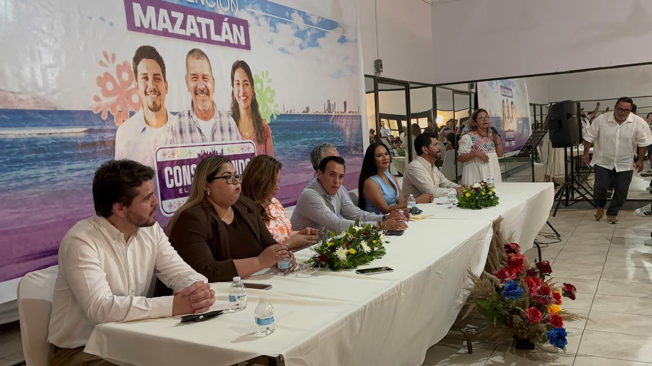 Ramírez Cuellar realiza foro en Mazatlán, Sinaloa
