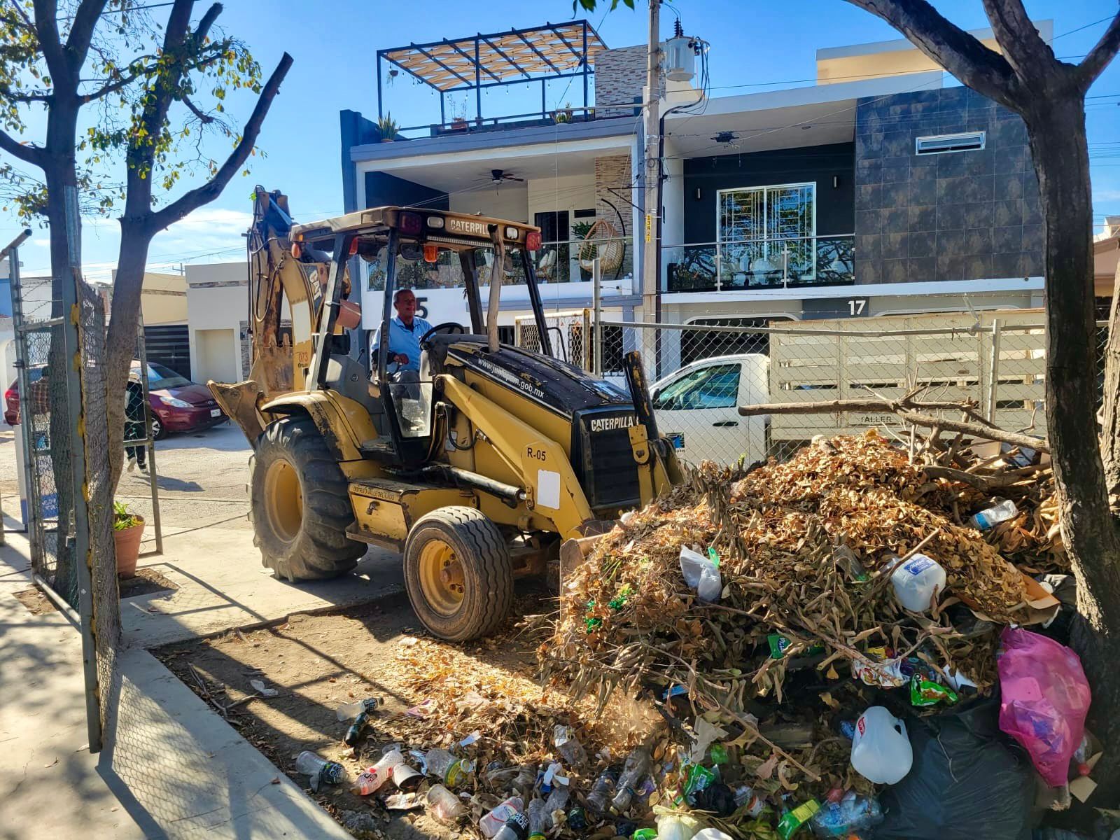 Retiraran 2 mil 640 costales de basura de espacios públicos bajo el programa Con Mazatlán Te Quiero Limpio