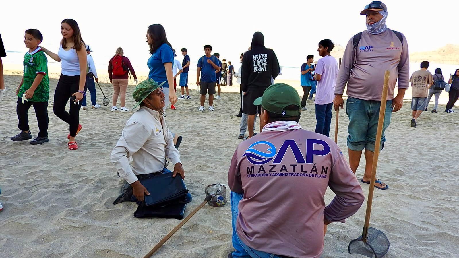Retiraran 2 mil 640 costales de basura de espacios públicos bajo el programa Con Mazatlán Te Quiero Limpio