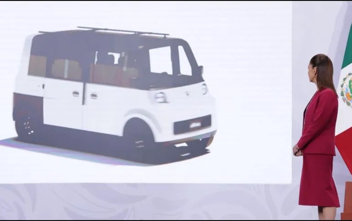 Sheinbaum presenta prototipo final de Olinia, auto eléctrico mexicano