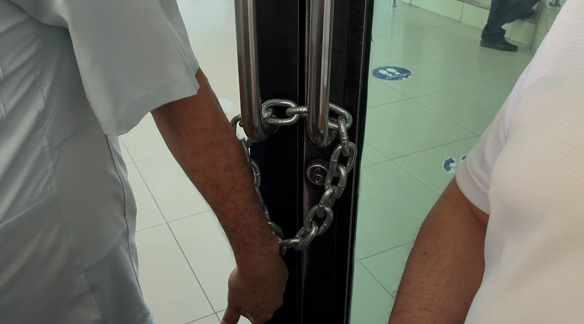 Toman instalaciones de CFE en Los Mochis