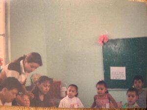 Yaneth comparte su historia como maestra, en Guasave