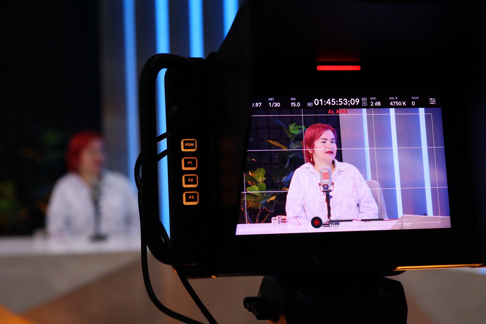 Yesenia Rojo en entrevista en Los Noticieristas
