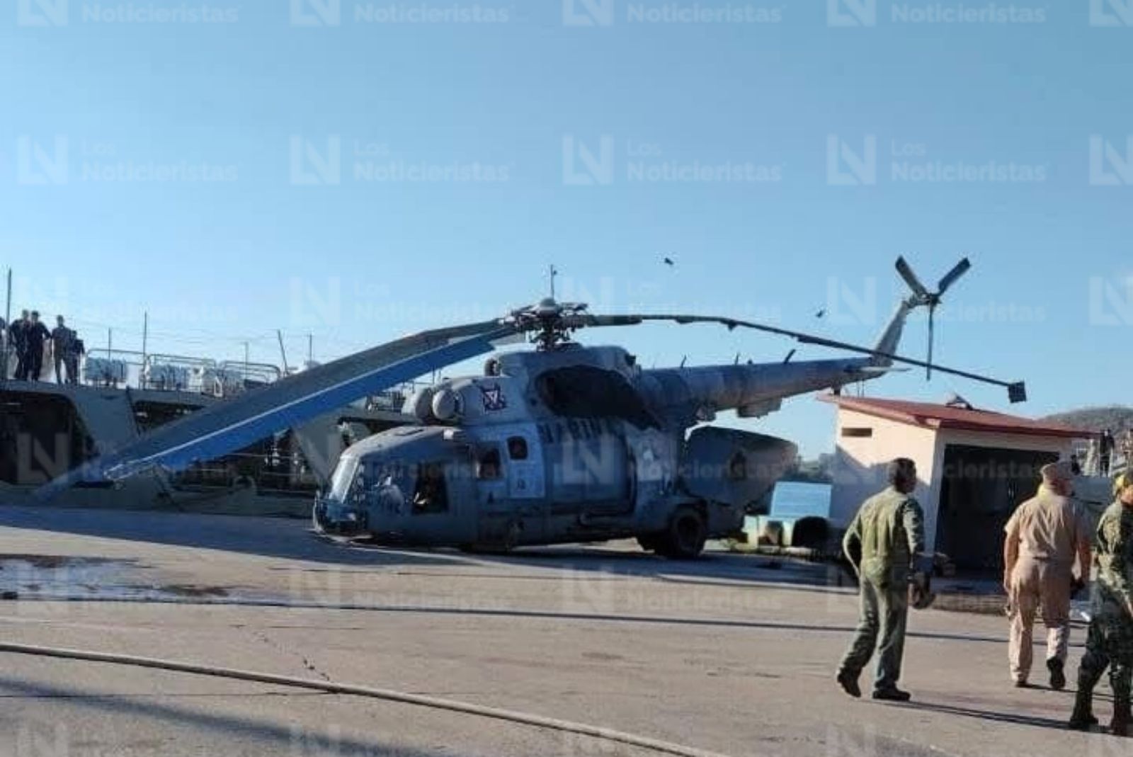 Helicóptero de la Marina sufre accidente durante maniobra de aterrizaje en Mazatlán