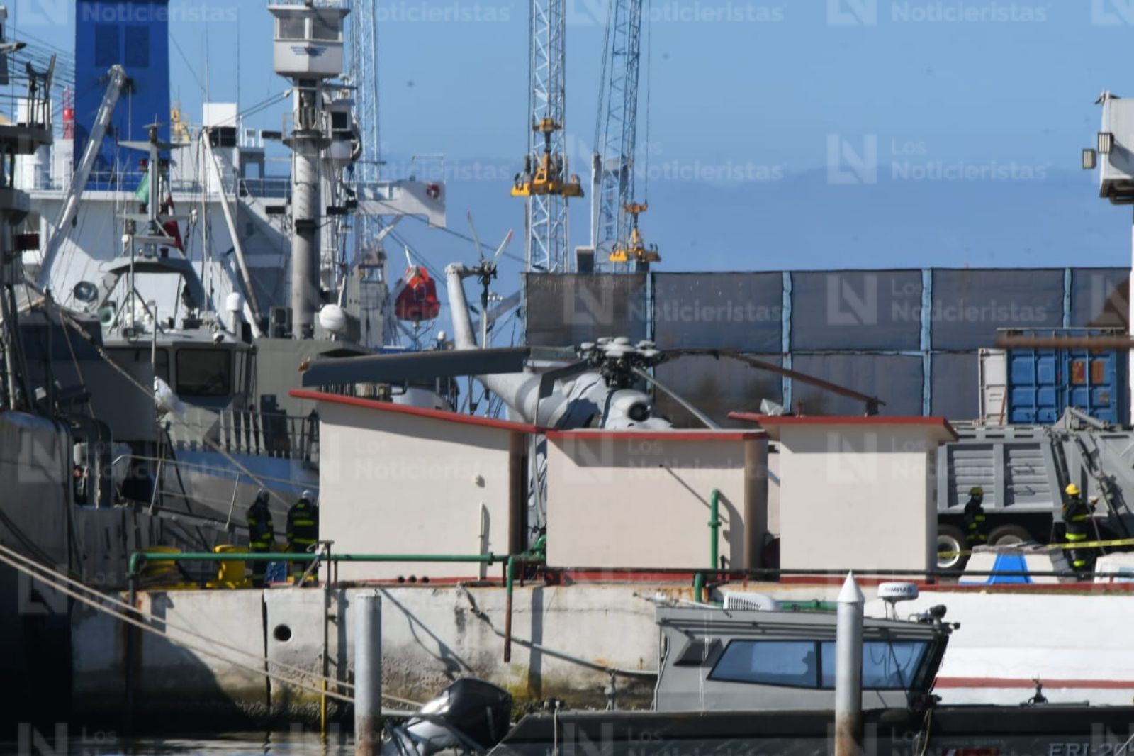 Helicóptero de la Marina sufre accidente durante maniobra de aterrizaje en Mazatlán