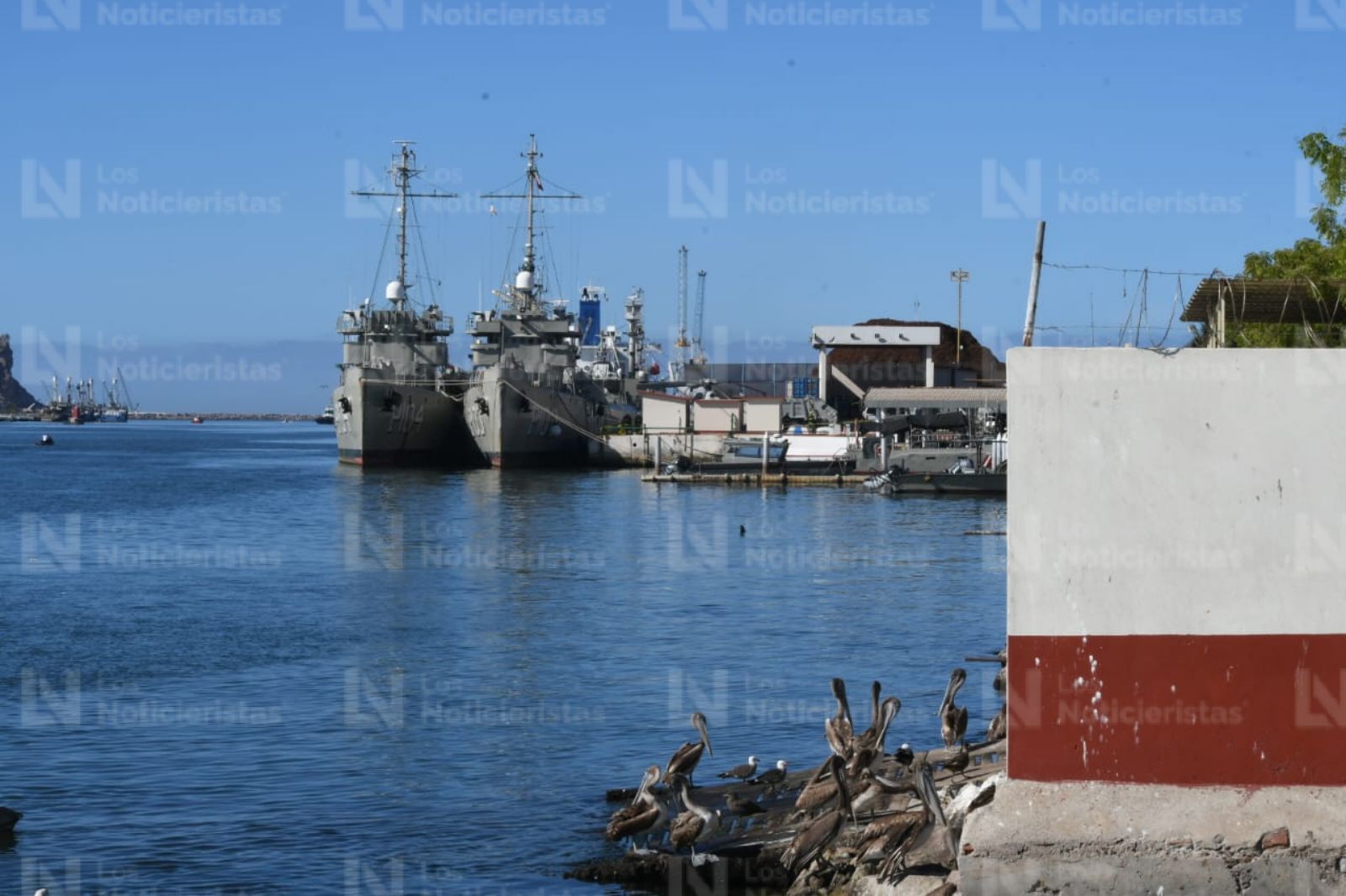 Helicóptero de la Marina sufre accidente durante maniobra de aterrizaje en Mazatlán