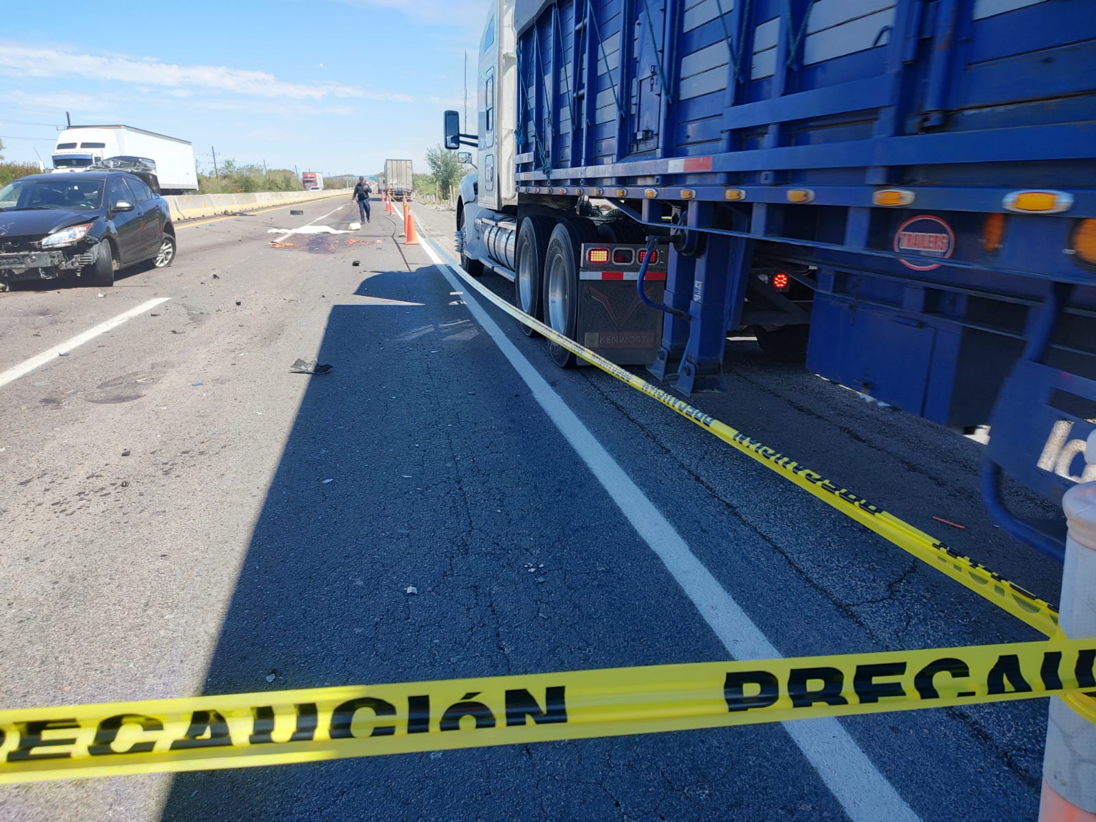 Muere conductor tras violenta volcadura sobre la autopista Benito Juárez en Mocorito