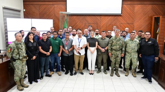 Comercios y autoridades cierran filas contra la delincuencia en Mazatlán, Sinaloa