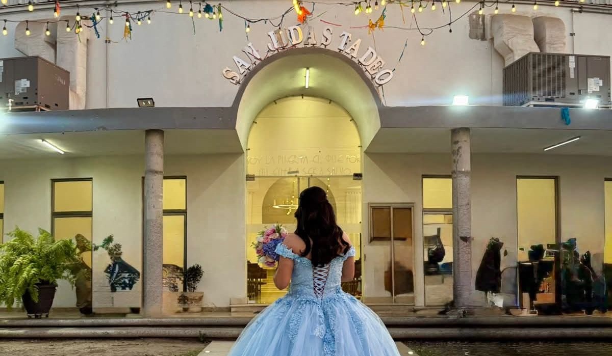 Adolescente de Casa Hogar Guasave celebra sus 15 años