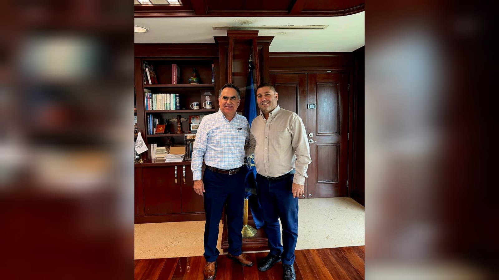 Rector de la UAS, Jesús Madueña Molina y alcalde de Badiraguato