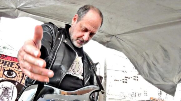 El exguitarrista de Caifanes, Alejando Marcovich se encuentra delicado de salud, informan sus familiares