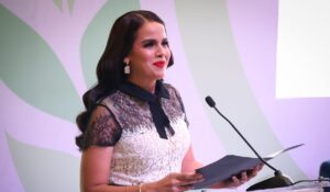 Alma Carolina Navarro Seica, maestra de Cobaes