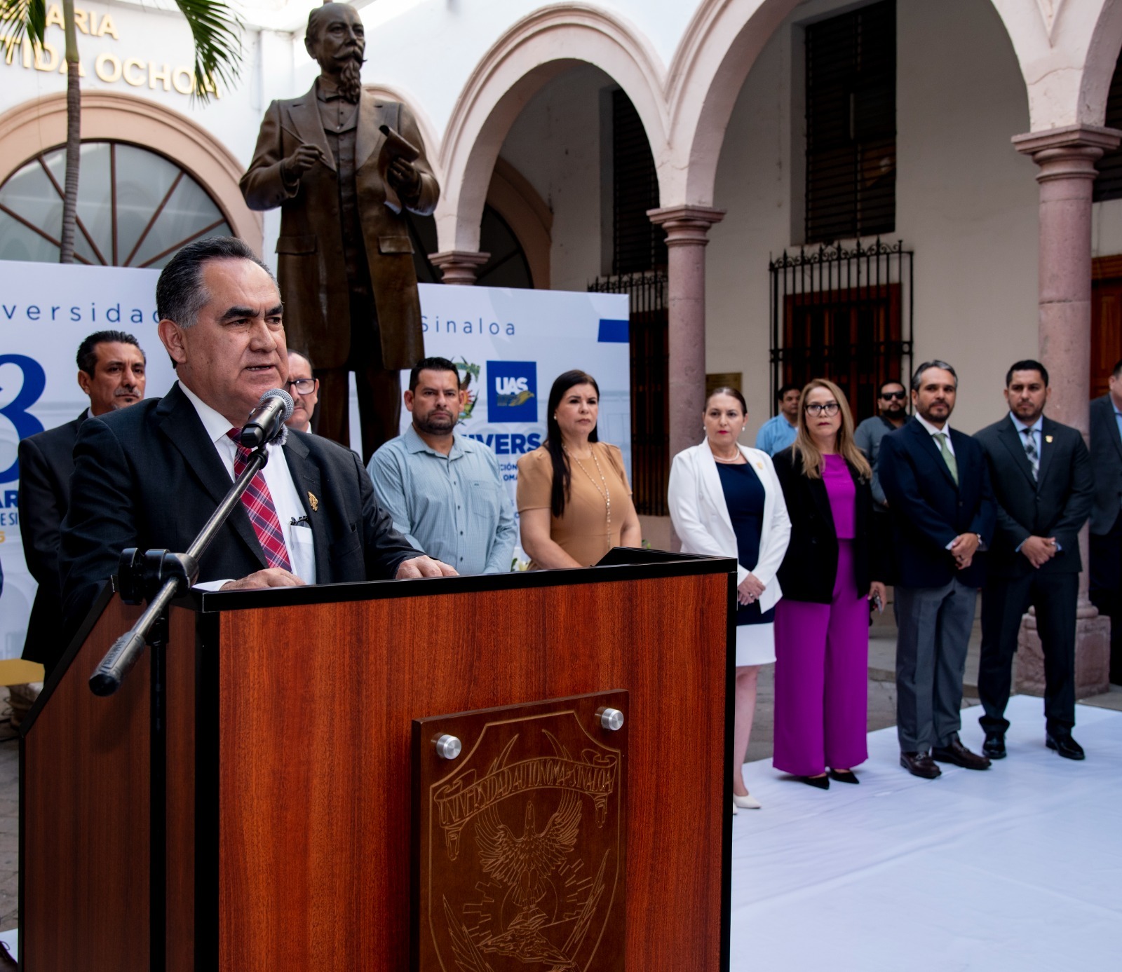 Madueña Molina encabeza festejos del 153 aniversario de la UAS